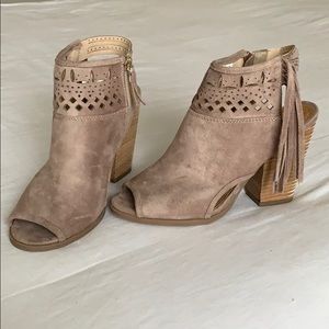 Tassel Peep-Toe Booties 😍